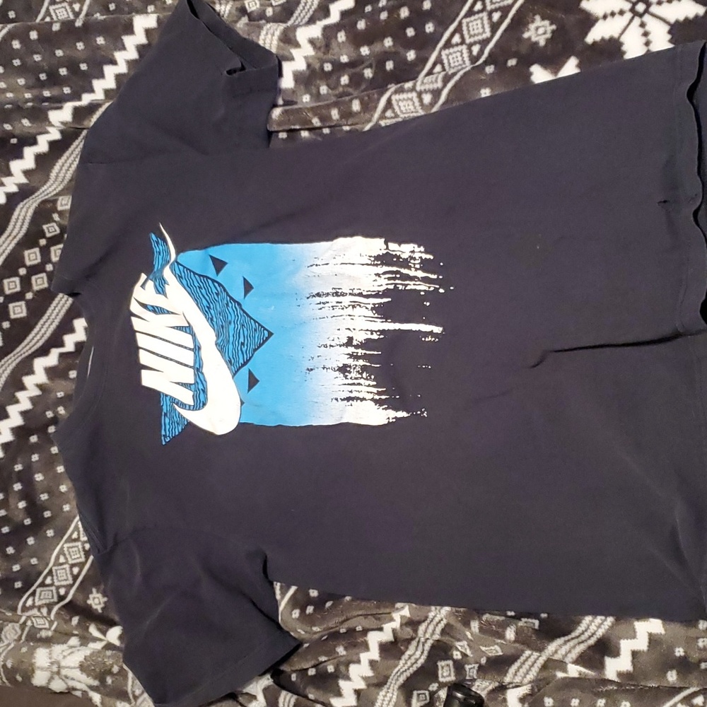 Nike t shirt